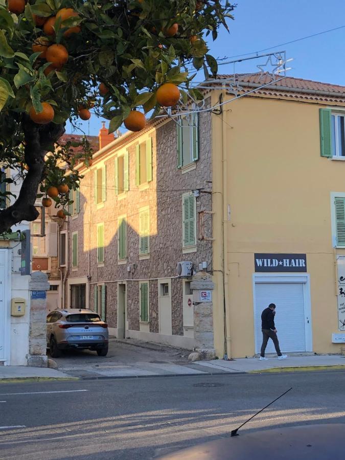شقة A La Gare ! T2 Hyères المظهر الخارجي الصورة