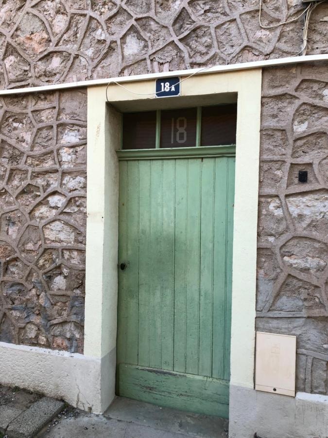 شقة A La Gare ! T2 Hyères المظهر الخارجي الصورة